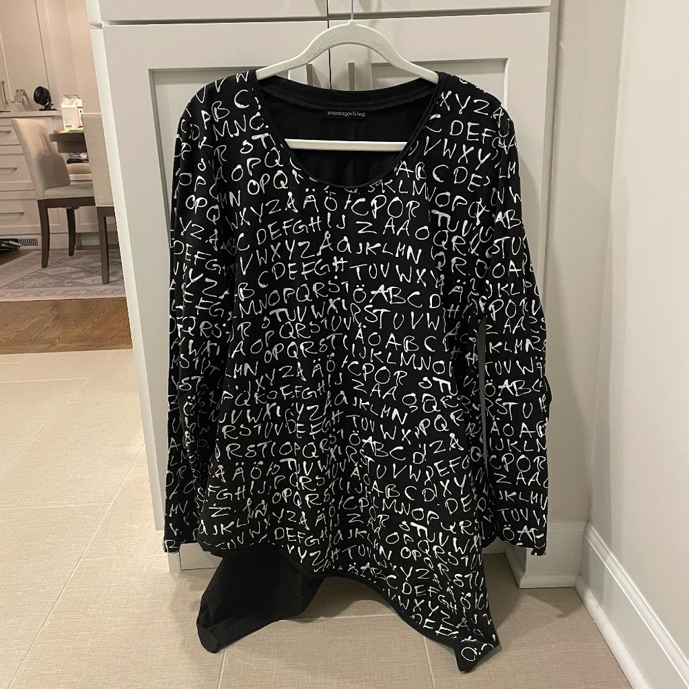 Snapdragon and Twig Alphabet Tunic in XL